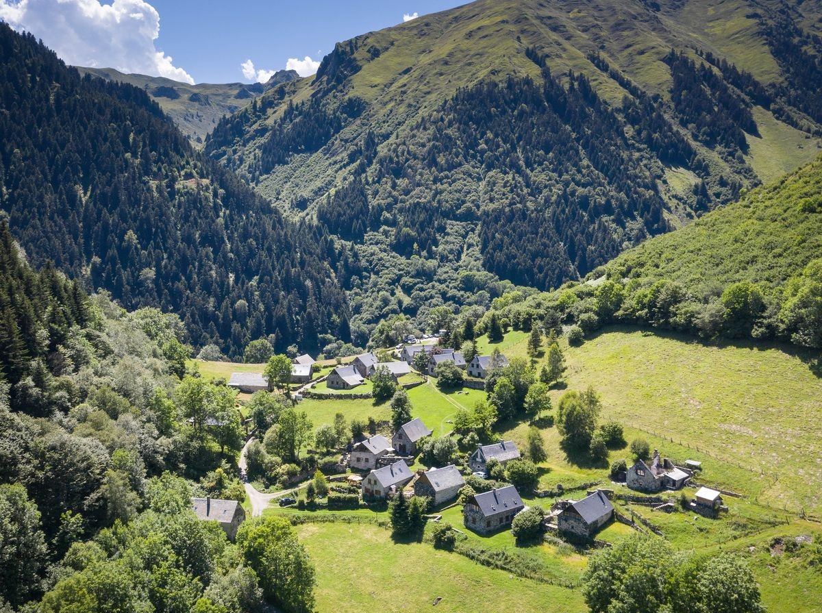 Les Granges de Lurgues